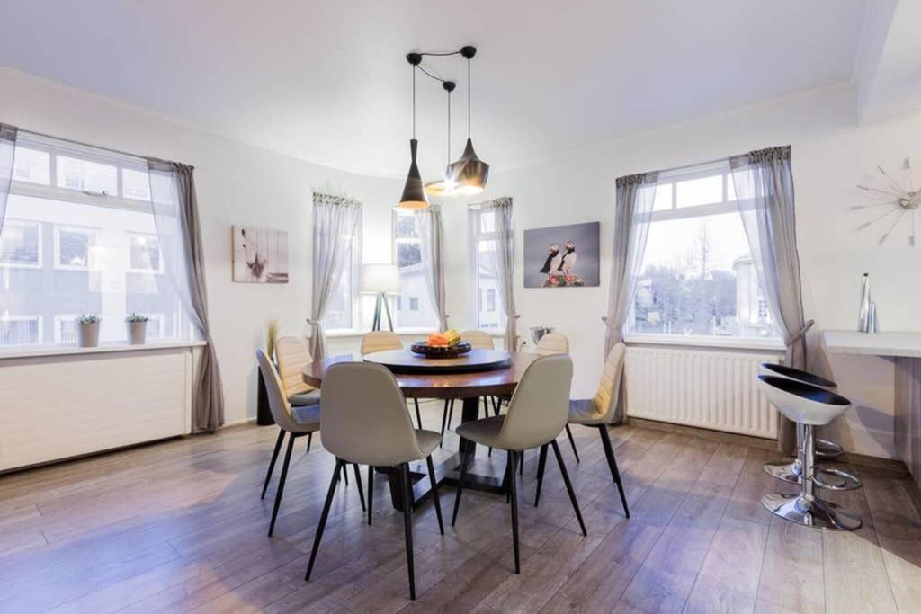 Superb Central Location, No Car Needed - Spacious Akureyri Exterior foto