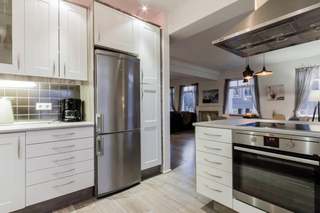 Superb Central Location, No Car Needed - Spacious Akureyri Exterior foto