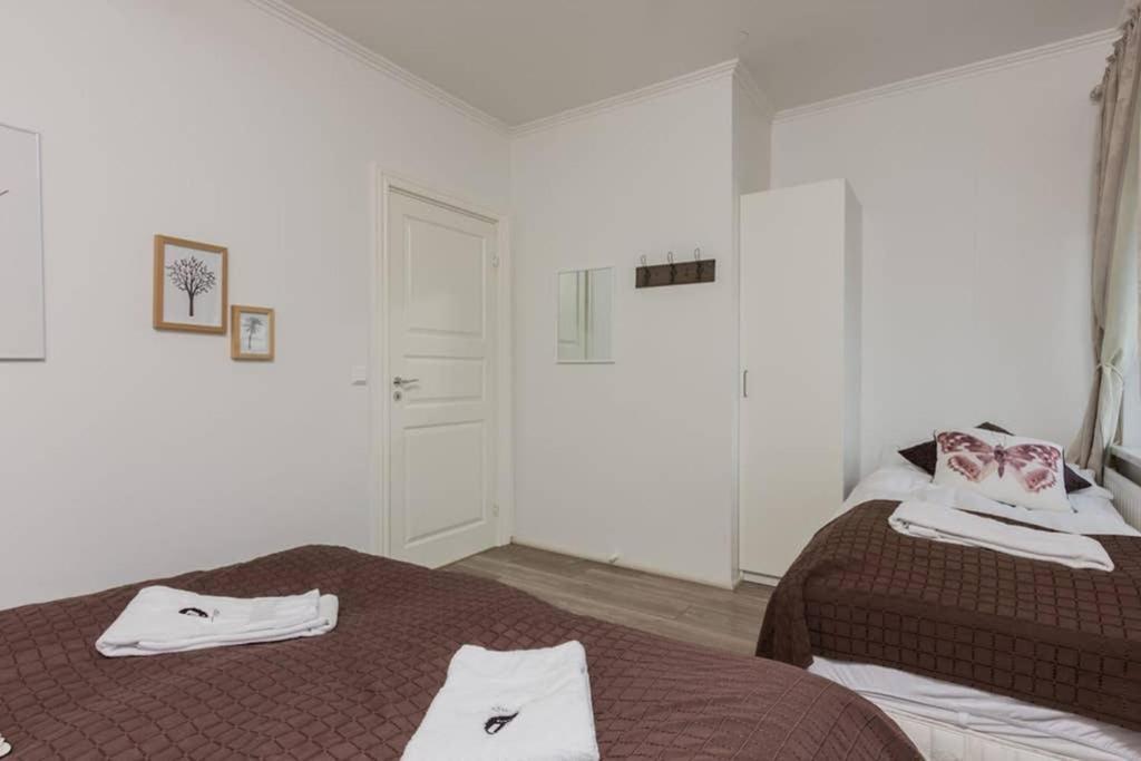 Superb Central Location, No Car Needed - Spacious Akureyri Exterior foto